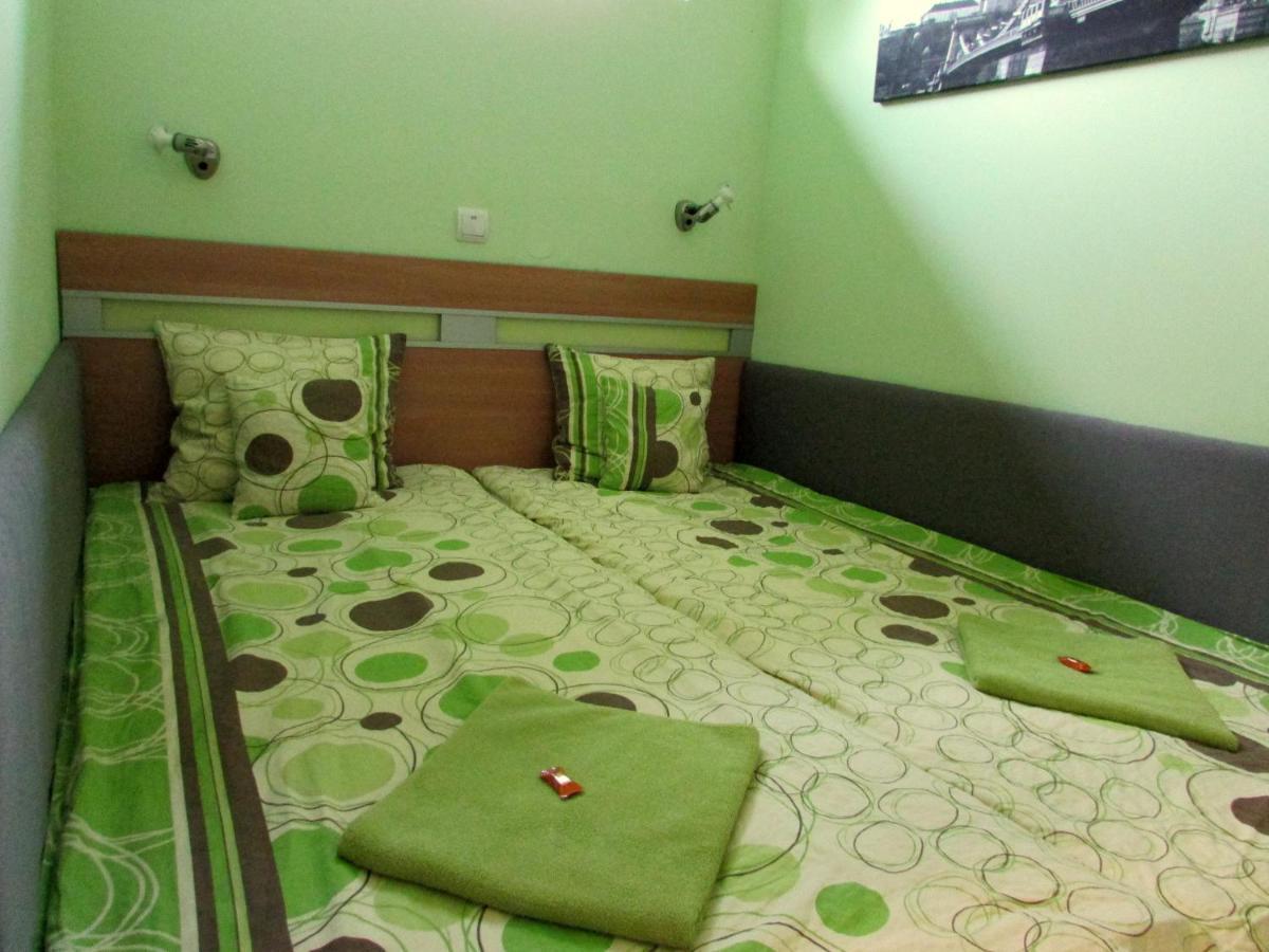 Green Corner Wellness Püspökladány Екстериор снимка