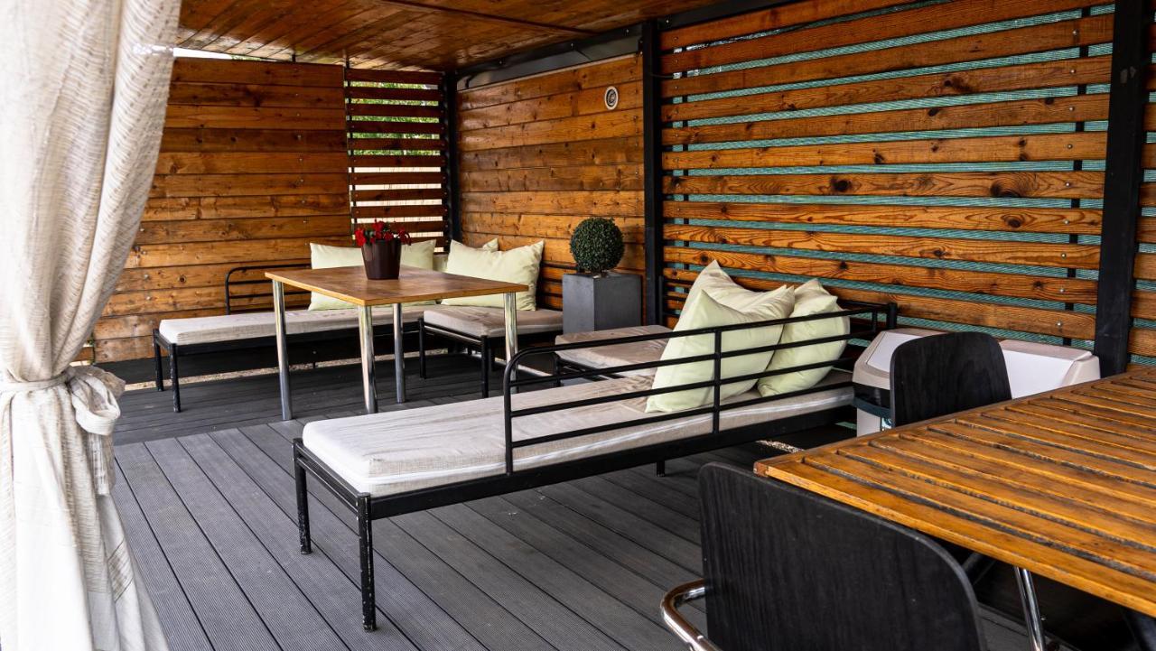 Green Corner Wellness Püspökladány Екстериор снимка