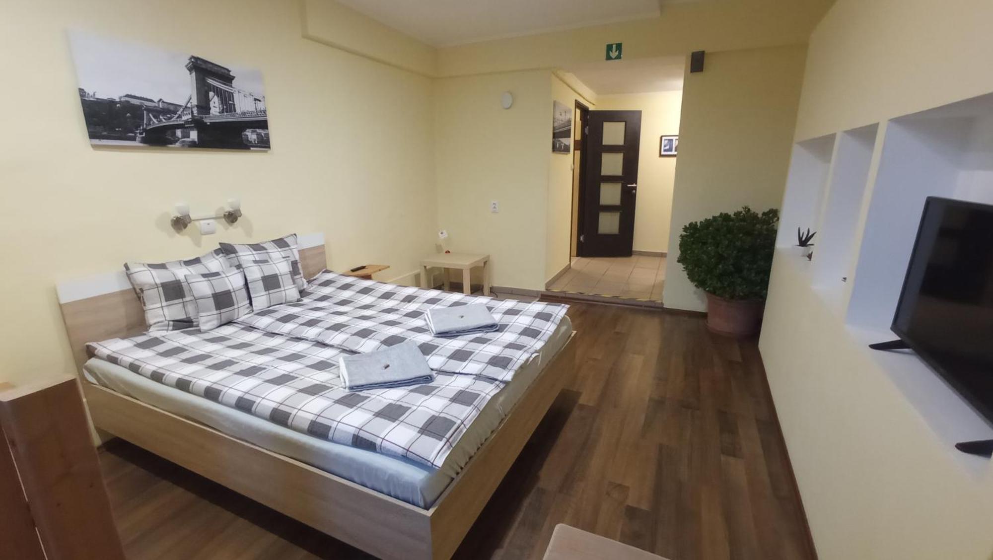 Green Corner Wellness Püspökladány Екстериор снимка
