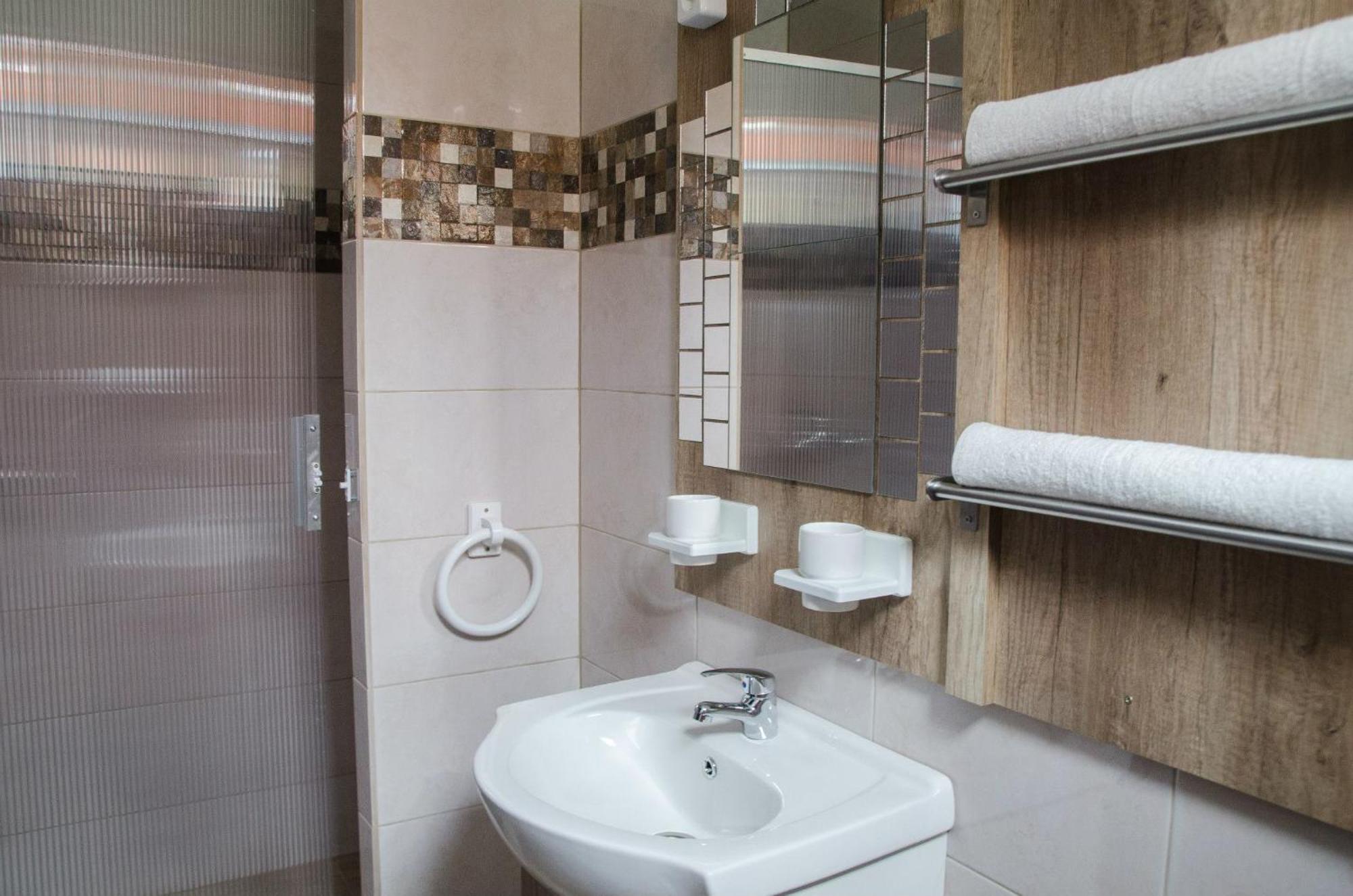 Green Corner Wellness Püspökladány Екстериор снимка