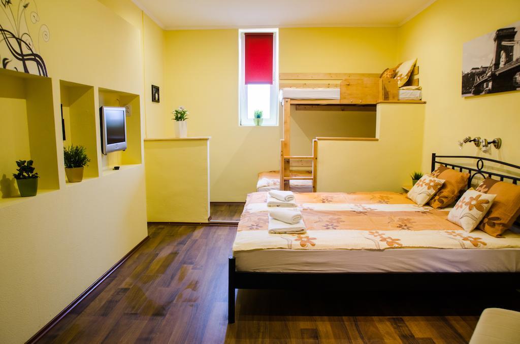 Green Corner Wellness Püspökladány Екстериор снимка